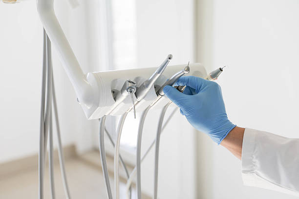 24/7 Emergency Dental Implants experts in Woodlands, CA